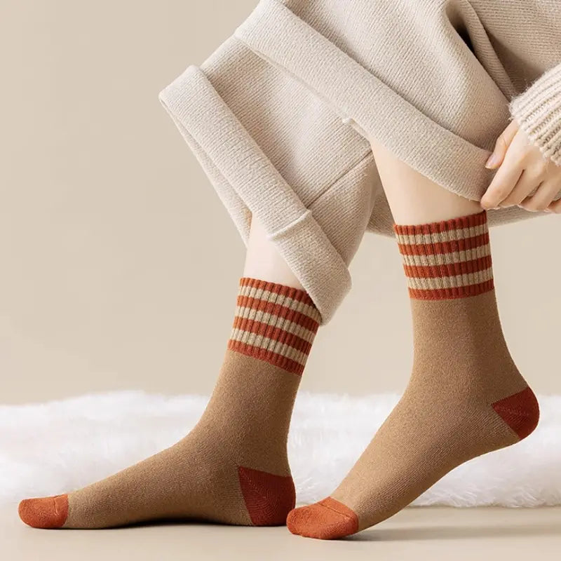 😍🧦【【10 par】】🎁Grube bawełniane skarpetki zimowe z polarem zapewniającym ciepło